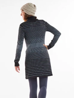 Synergy 2.0 Turtleneck Dress -Rab store 121005 04