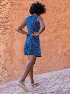 On The Rocks Dress - Begonia -Rab store 121017 06