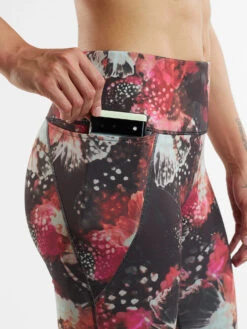 Mad Dash Reversible 7/8 Running Tights - Glacier Meadows -Rab store 231000 04