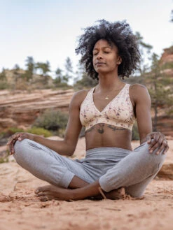 Big V Racerback Bra -Rab store 311002 04