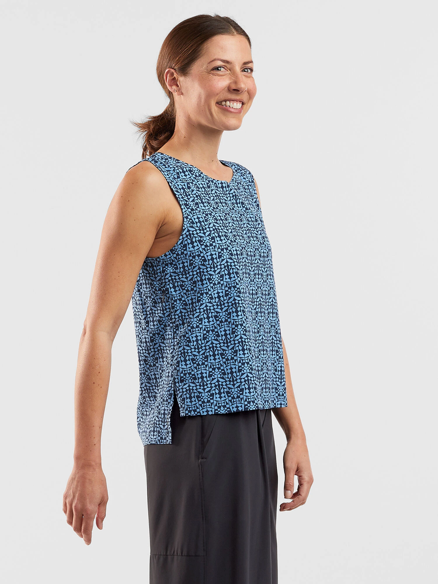 Round Trip Pocket Tank Top - Turkish Delight 8 Round Trip Pocket Tank Top - Turkish Delight - Image 6