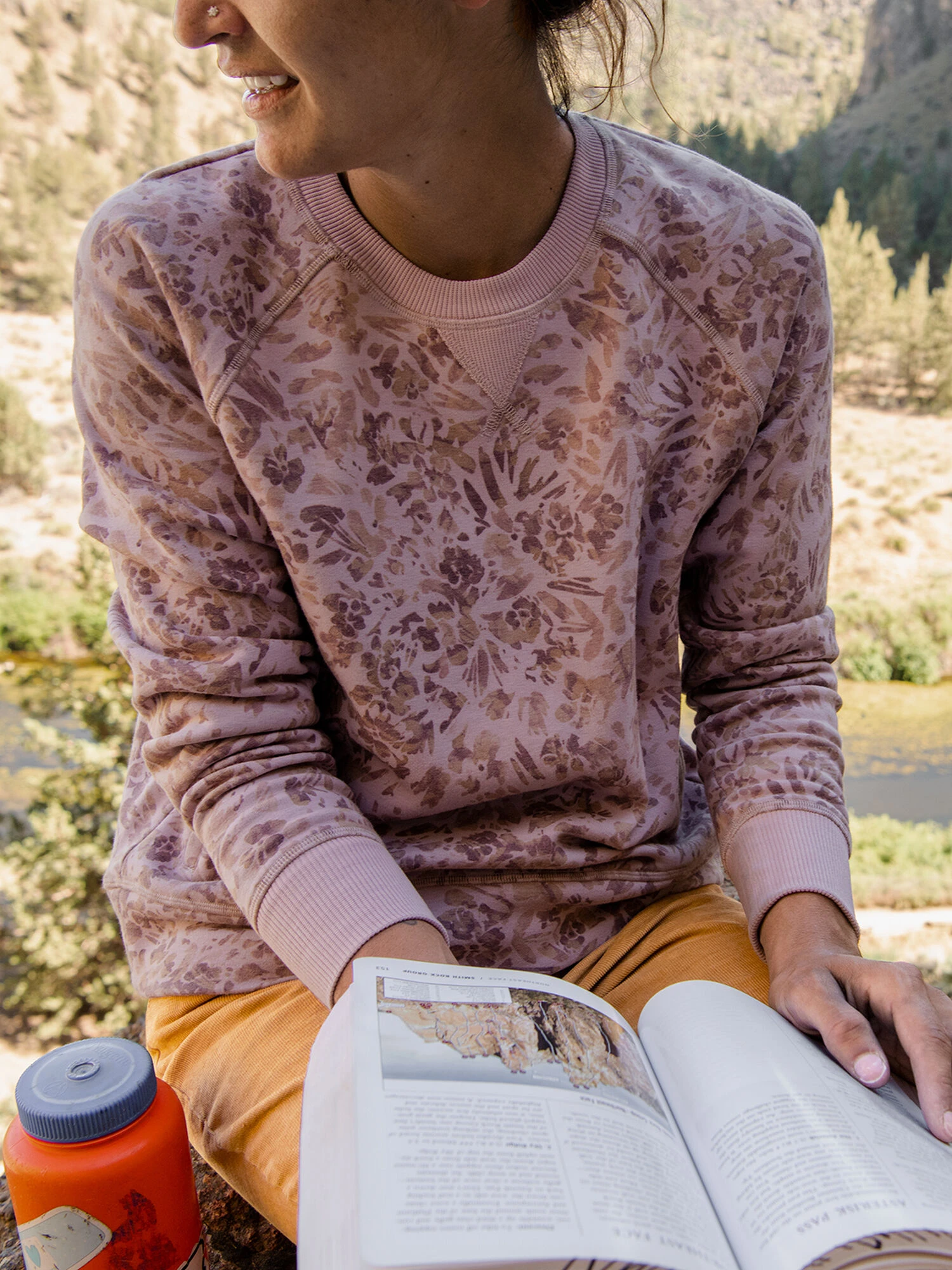 Mighty Crew Neck Sweatshirt - Print 3 Mighty Crew Neck Sweatshirt - Print