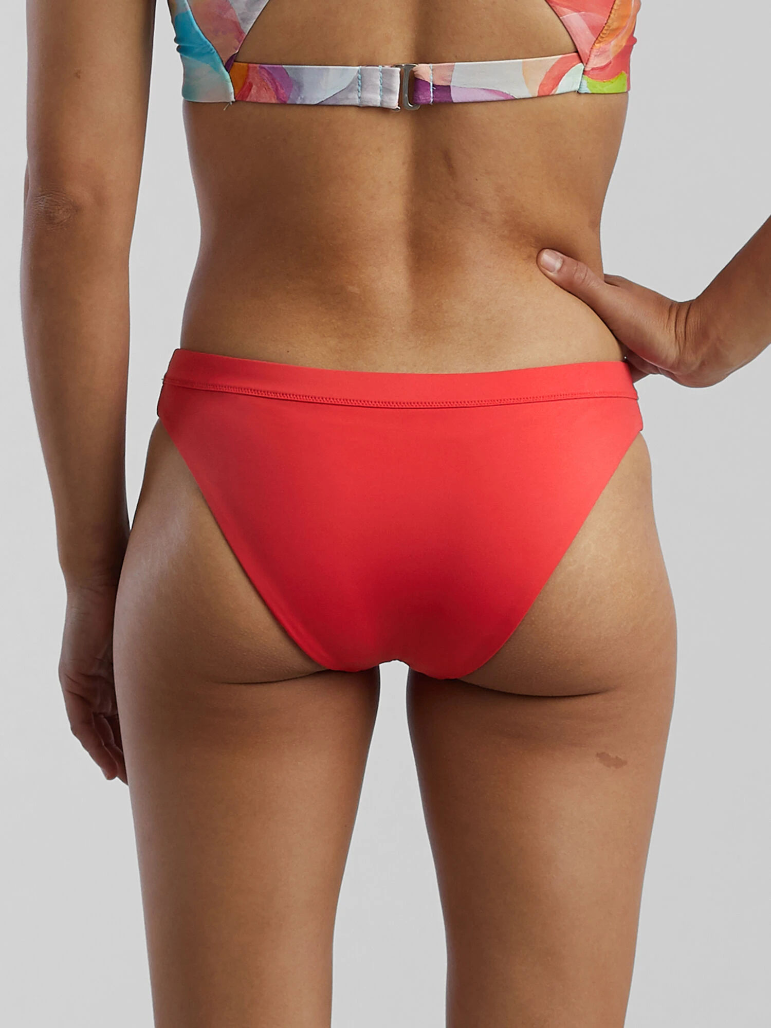 Hilo Bikini Bottom - Solid 5 Hilo Bikini Bottom - Solid - Image 3