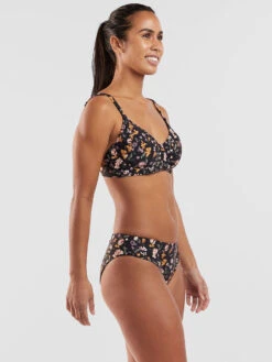 Bodacious 2.0 Underwire Bikini Top - English Garden 10 Bodacious 2.0 Underwire Bikini Top - English Garden -Rab store 600944 03