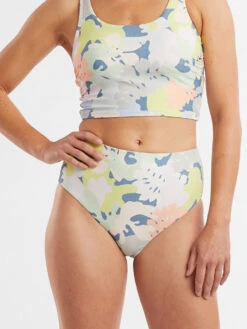 Streamline High Waisted Bikini Bottom - Barrier Reef 10 Streamline High Waisted Bikini Bottom - Barrier Reef -Rab store 633527 02