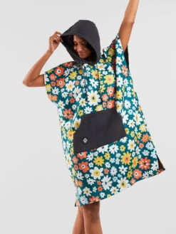 Nomadix PrivaSea Poncho - Spring Flowers 12 Nomadix PrivaSea Poncho - Spring Flowers -Rab store 716620 04