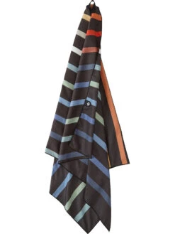 Nomadix Ultralight Universal Towel -Rab store 716622 02